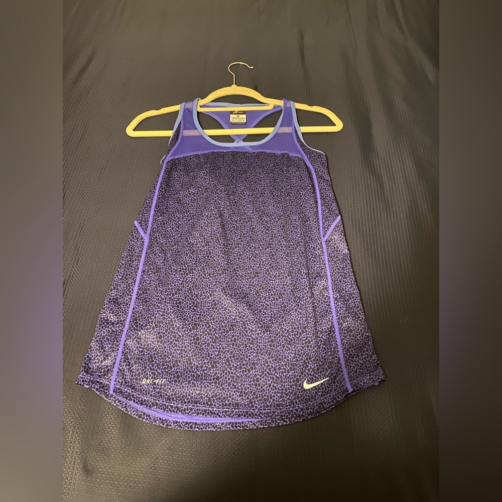 NIKE Sleeveless Top